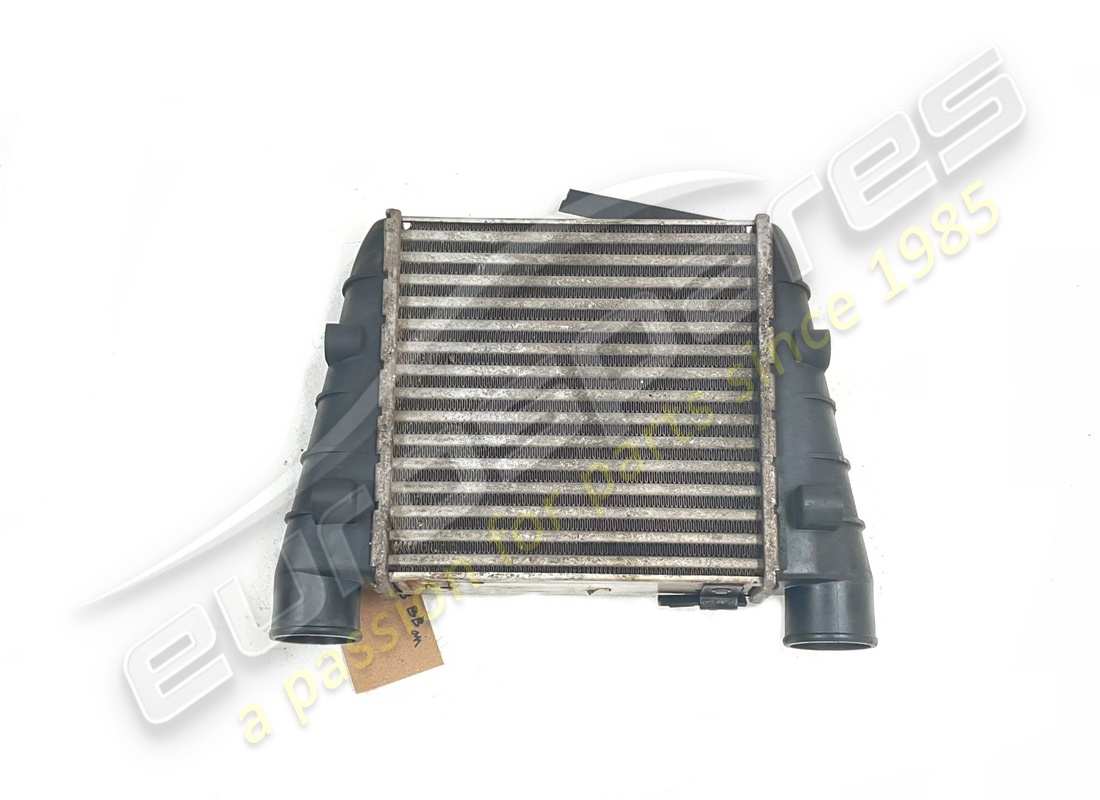 GEBRAUCHTER Maserati LUFT-LUFT-AUSTAUSCH. TEILENUMMER 382000140 (1)