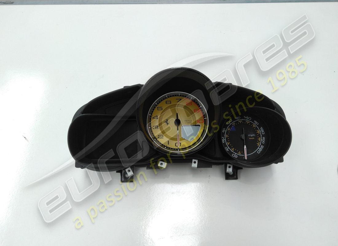 GEBRAUCHT Ferrari INSTRUMENTENTAFEL . TEILENUMMER 302544 (1)