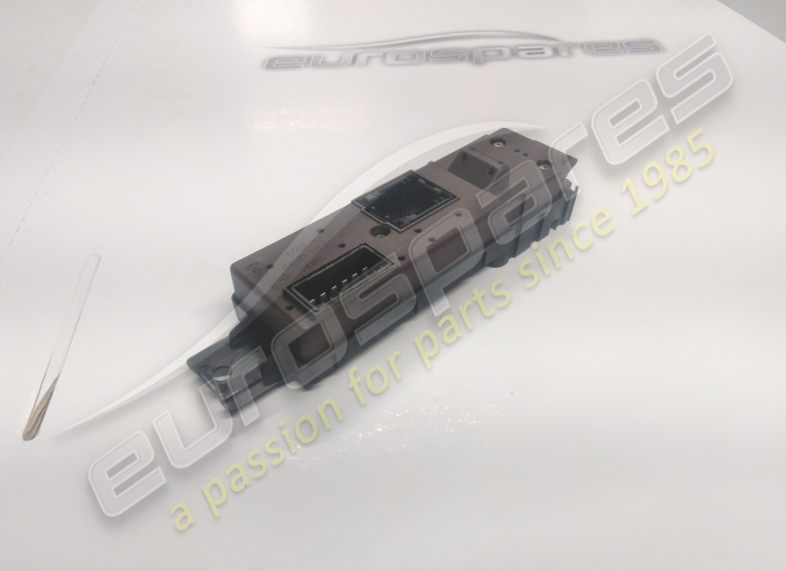 neue fahrerkontrollstation ferrari. teilenummer 239726 (1)