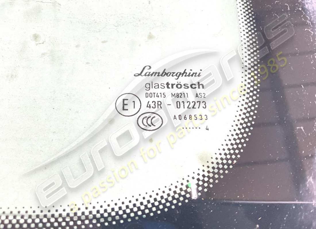 gebrauchte lamborghini heckfensterglas. teilenummer 4t8845501b (2)