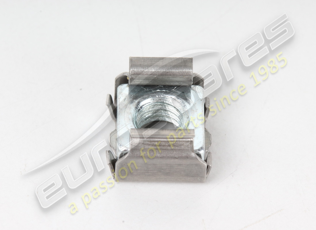 neue ferrari mutter. teilenummer 60659100 (2)