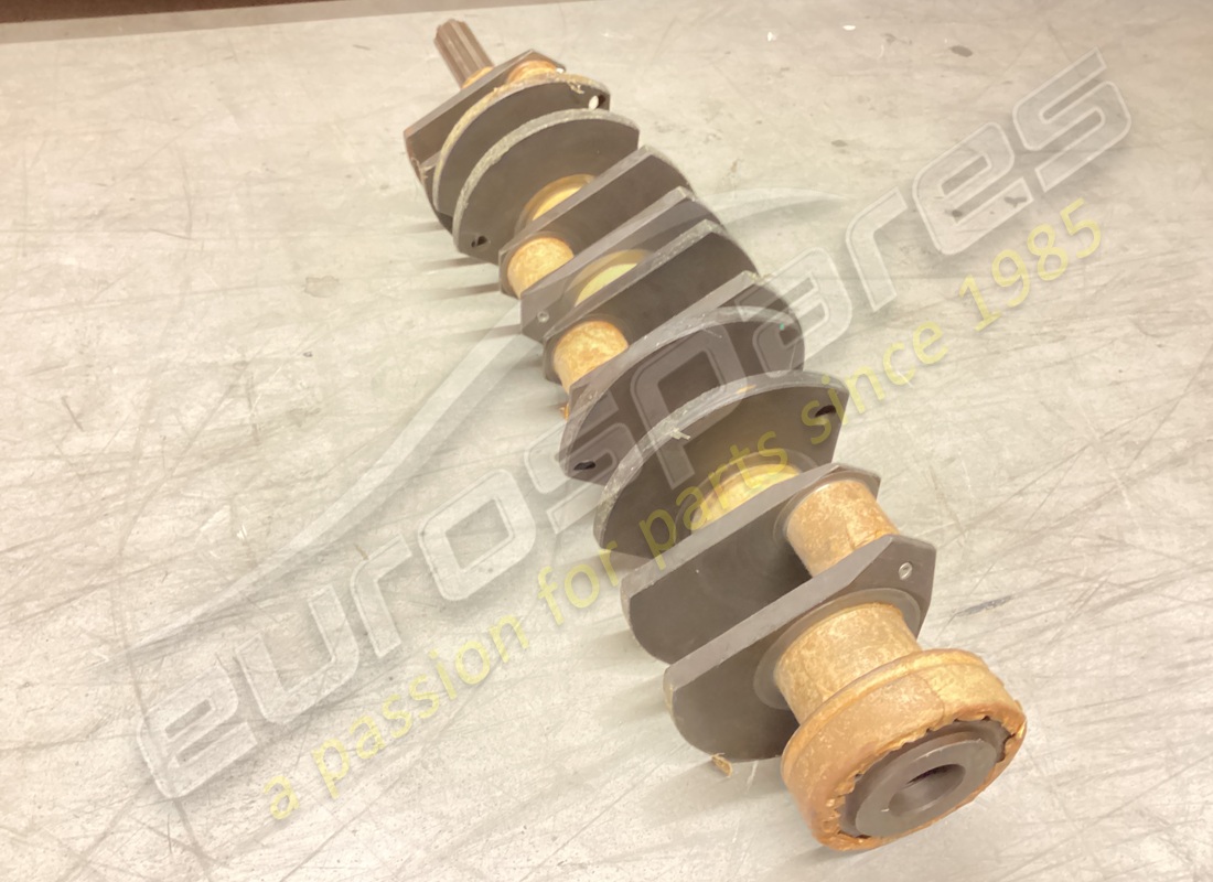 neue ferrari 365 gt4 2+2 kurbelwelle. teilenummer 100117 (2)