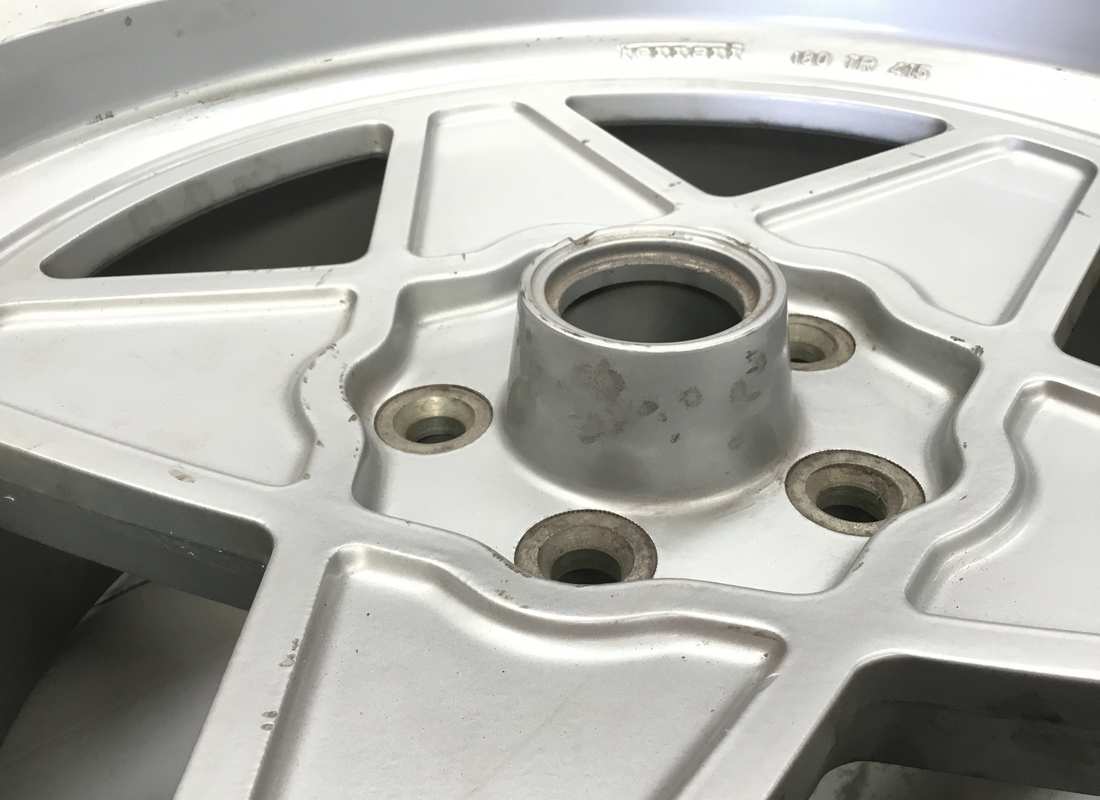gebrauchtes ferrari rennrad trx 180tr415. teilenummer 117180 (3)