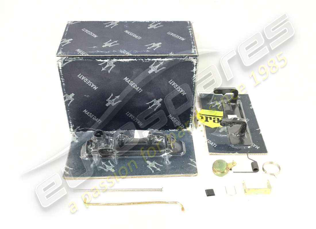 neuer maserati-griff. teilenummer 374580022 (1)