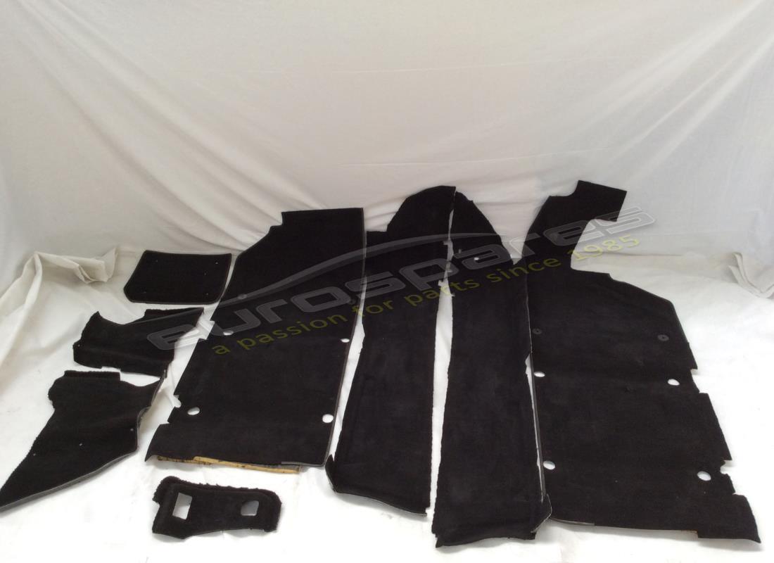 verwendet lamborghini bodenabdeckung. teilenummer 402863368ah (2)
