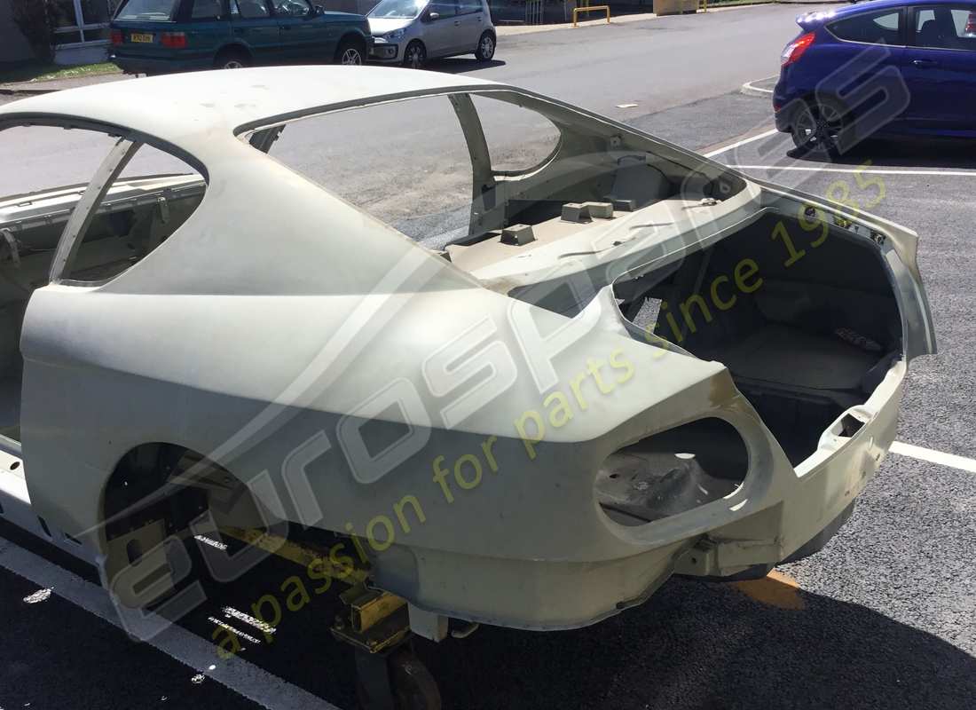 neu ferrari ferrari 456 komplette karosserie. teilenummer 64318000 (6)