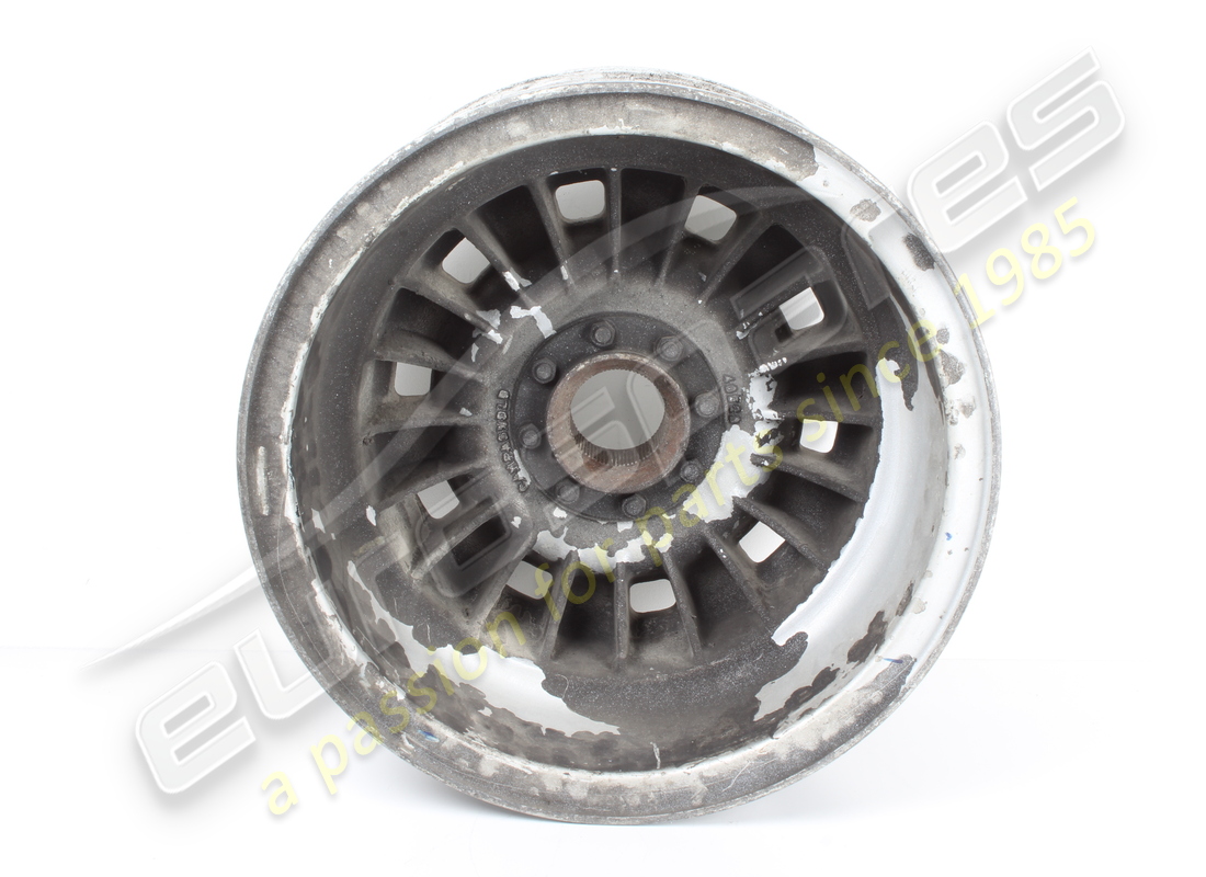 gebrauchtes ferrari strassenrad 7.5 x 15''. teilenummer 700337 (3)