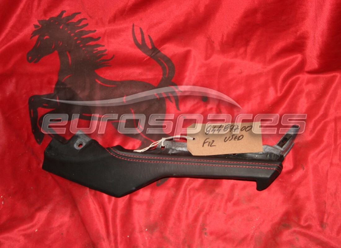 VERWENDET Ferrari SEITLICHE LÜFTUNGSVERKLEIDUNG LINKS. TEILENUMMER 84489700 (1)