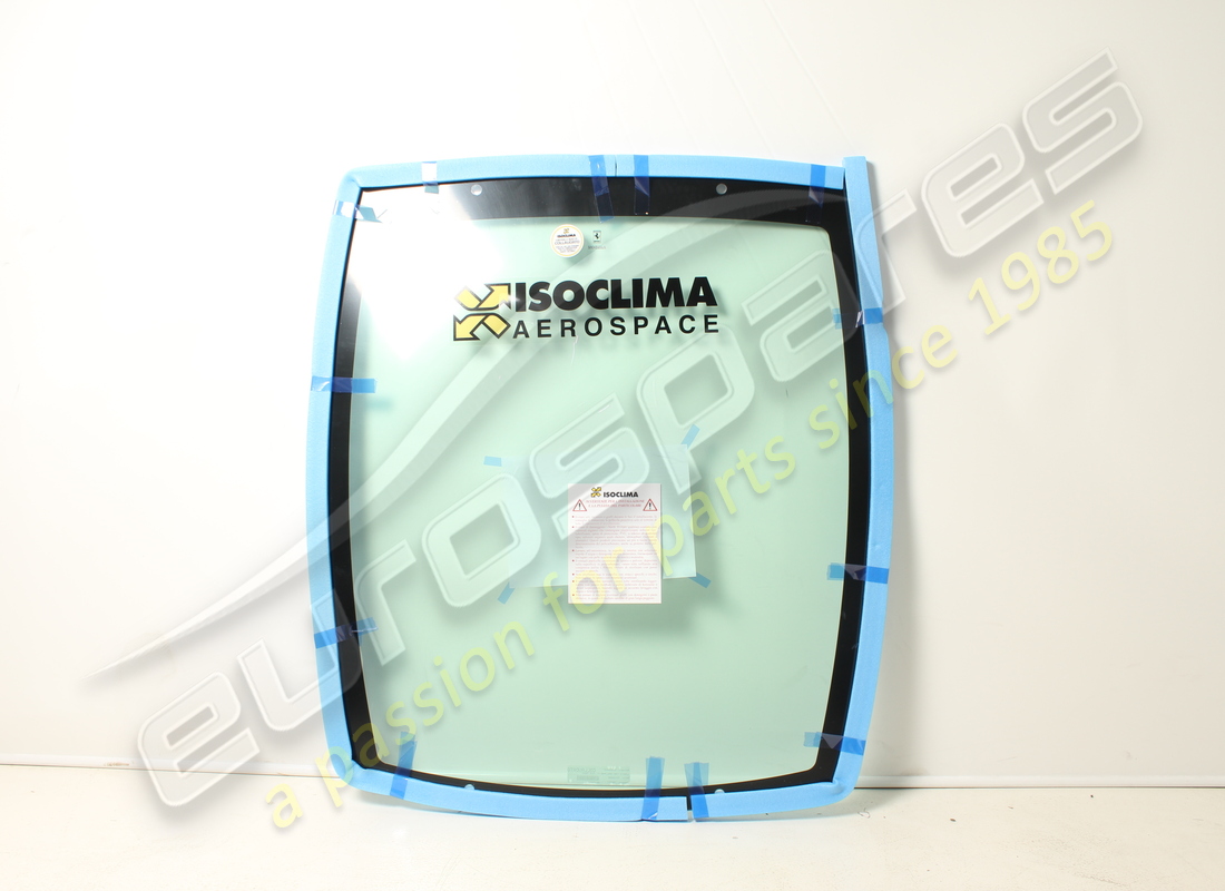 neues ferrari glas für die heckhaube. teilenummer 67404300 (1)