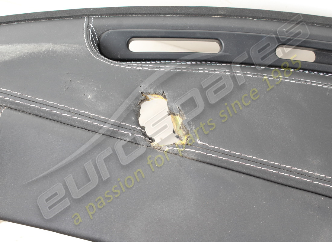 verwendet ferrari dashboard. teilenummer 820326.. (3)
