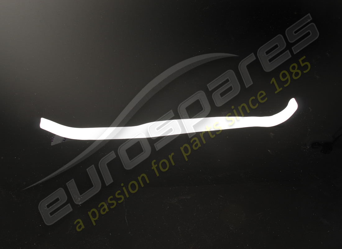 neu ferrari klebestreifen hinten rechts. teilenummer 82021900 (1)