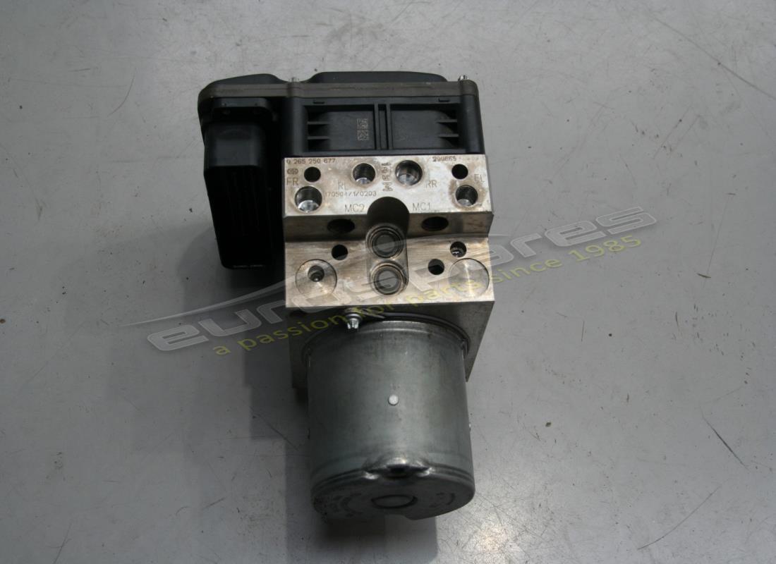 gebrauchte ferrari abs hydraulikeinheit. teilenummer 299665 (1)
