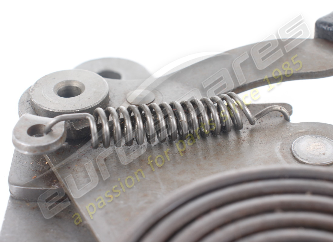 GEBRAUCHTE Ferrari LINKE HALTERUNG. TEILENUMMER 62515100 (1) GEBRAUCHTE Ferrari LINKE HALTERUNG. TEILENUMMER 62515100 (1)