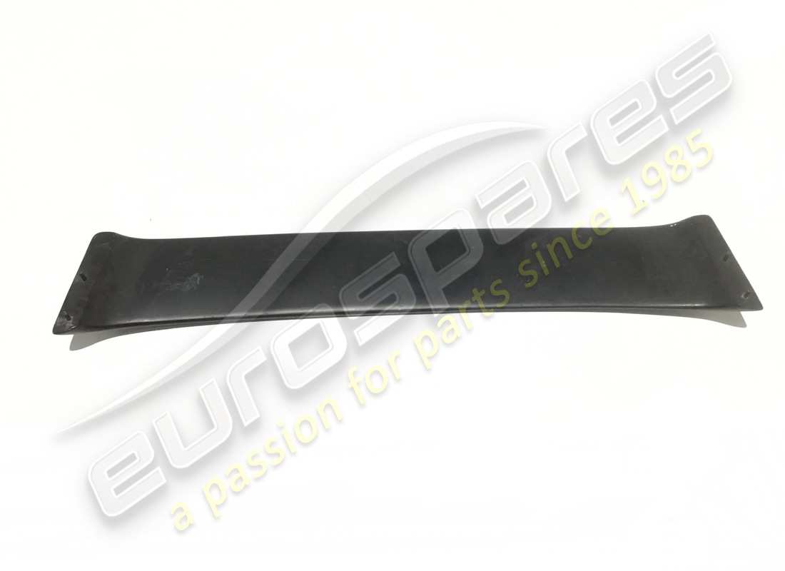 neuer ferrari spoiler mit flachem finish. teilenummer 61024700 (2)