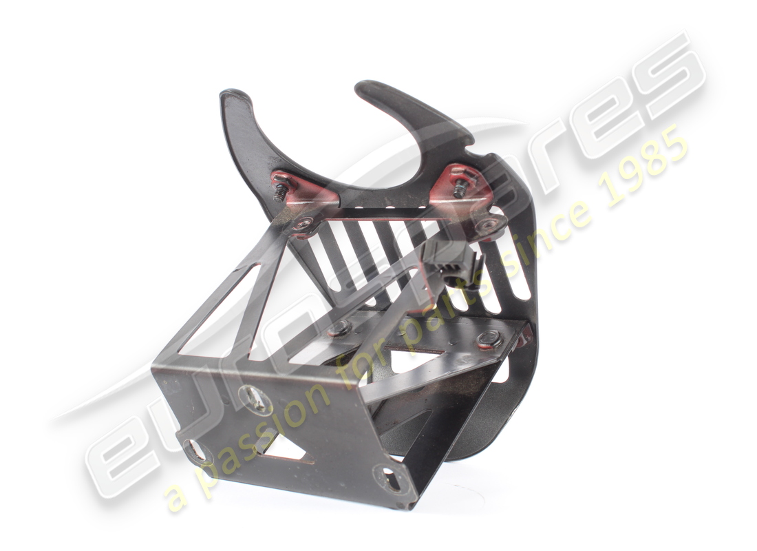 gebrauchte ferrari schlossbeschlusshalterung. teilenummer 82914000 (3)