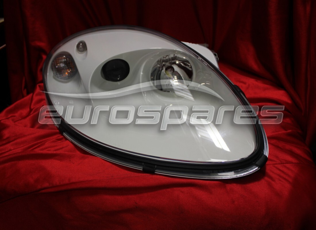 neuer ferrari rechter scheinwerfer abblend-/fernlicht avus weiss. teilenummer 72000394 (1)