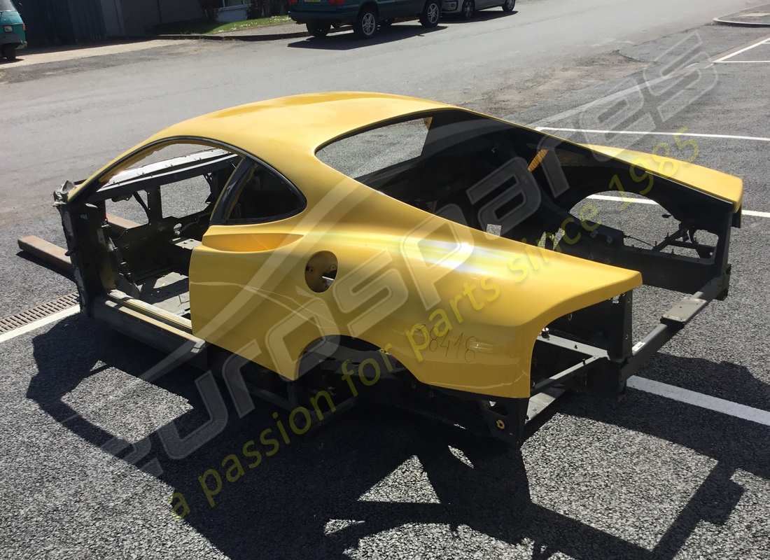 gebrauchte ferrari lhd-gelbe karosserie. teilenummer 900040702 (6)