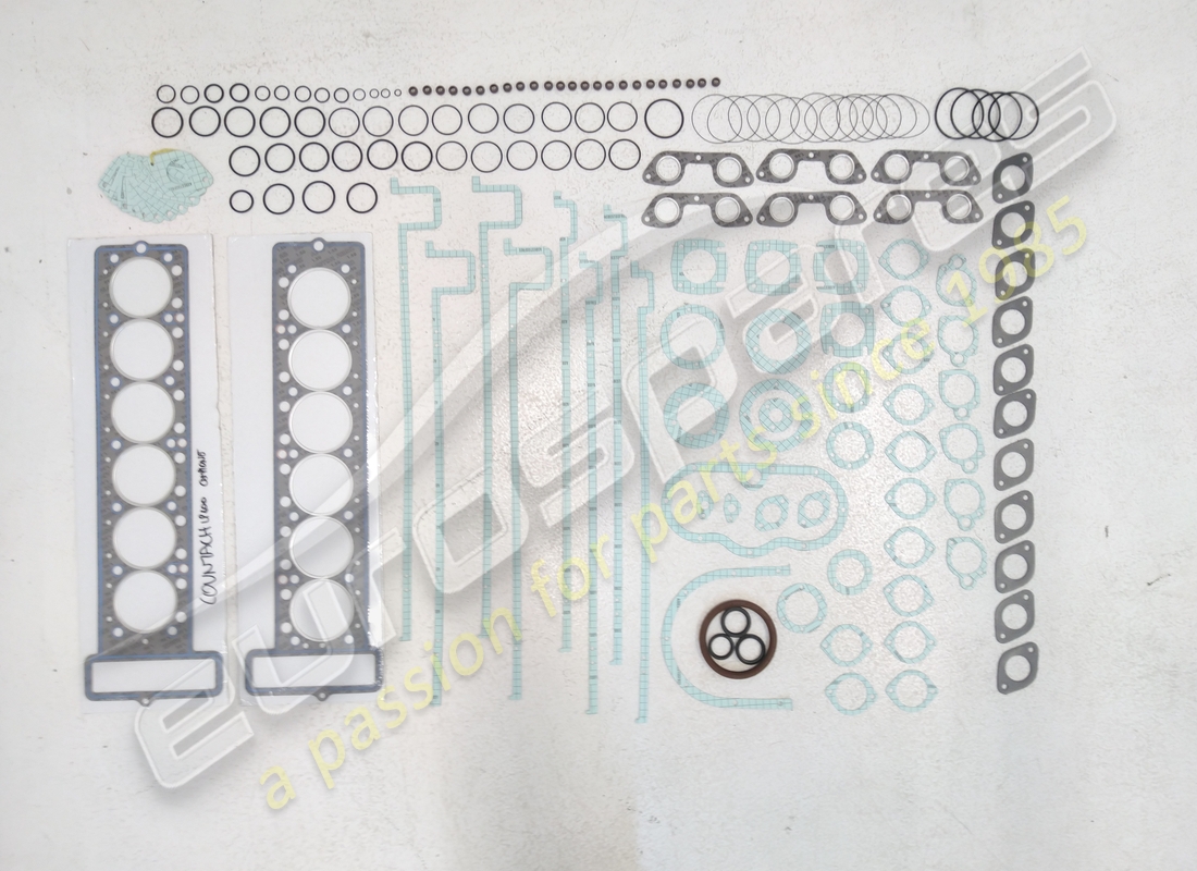 neuer eurospares motordichtungssatz. teilenummer 001526488 (1)