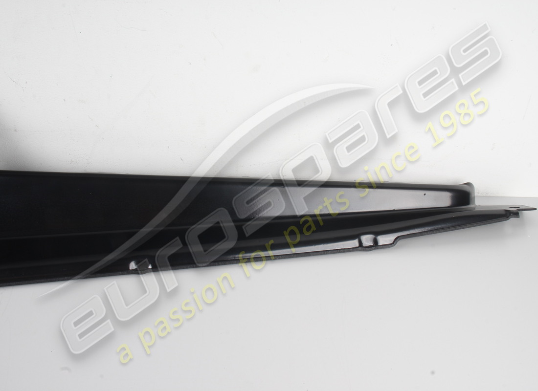 neue lamborghini abdeckung des motorraums. teilenummer 07l103723e (3)