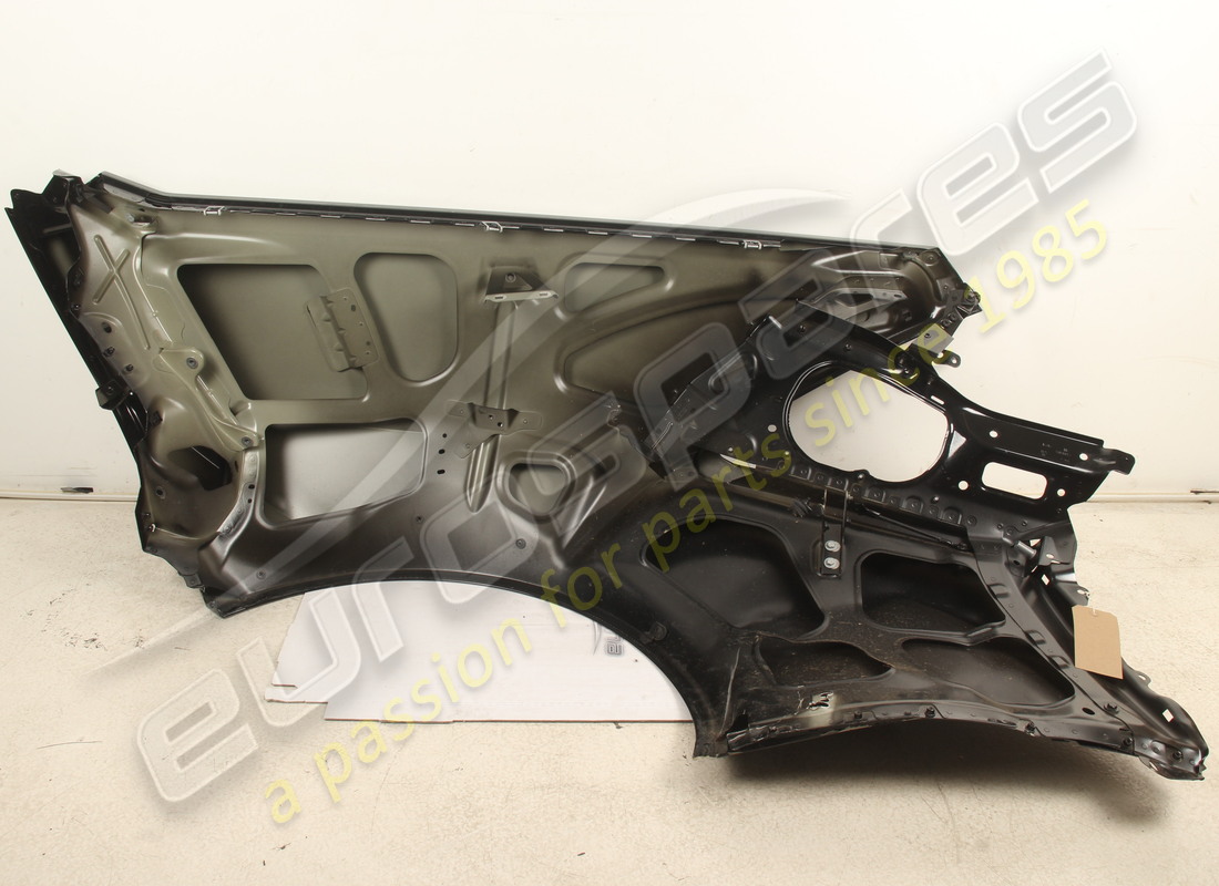gebrauchter lamborghini hinterer kotflügel links. teilenummer 4t8809601e (7)