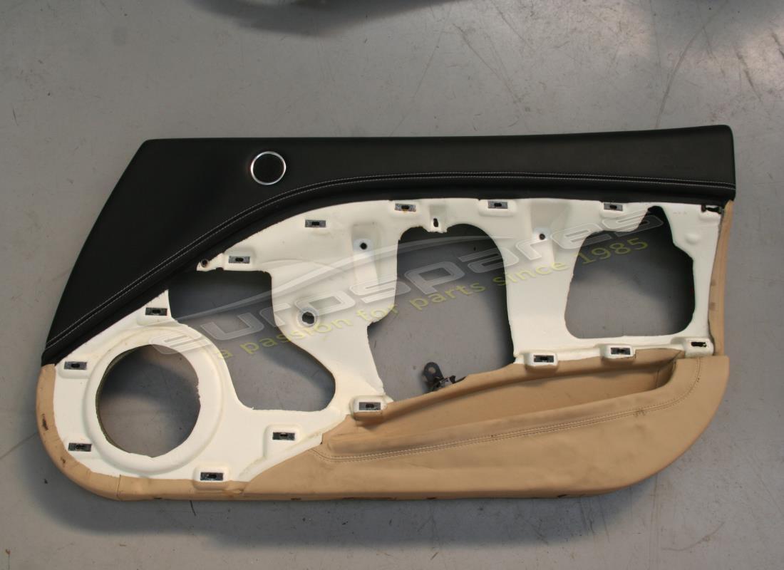 GEBRAUCHT Ferrari RECHTES TÜRBLECH. TEILENUMMER 86454704 (1)