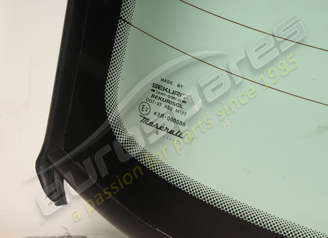 neues maserati heckfensterglas. teilenummer 377780077 (2)
