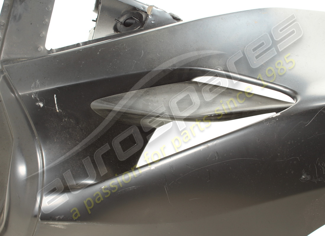 neue ferrari linke flanke. teilenummer 985855282 (2)