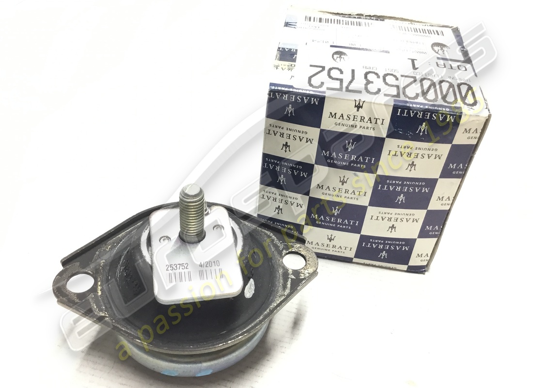 neues maserati flexibles pad. teilenummer 253752 (1)