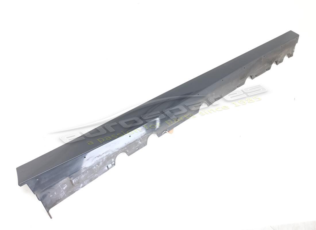gebrauchte lamborghini schwellerverkleidung. teilenummer 407853564 (1)