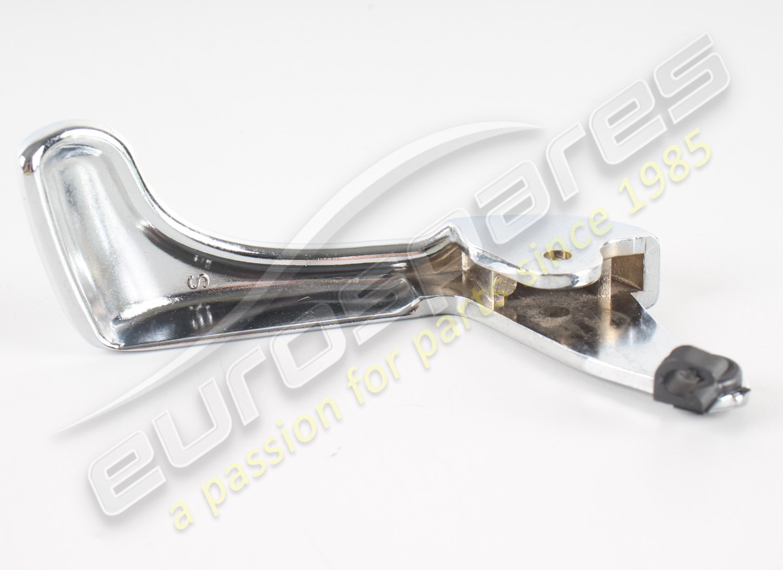 NEUER MASERATI INNENGRIFF DER LINKEN TÜR. TEILENUMMER 374530147 (3) neuer maserati innengriff der linken tür. teilenummer 374530147 (3)