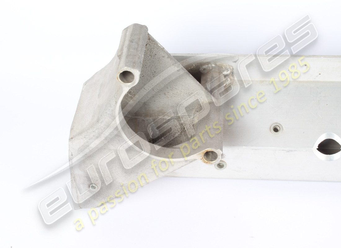 neuer ferrari motorquerträger. teilenummer 985201840 (3)