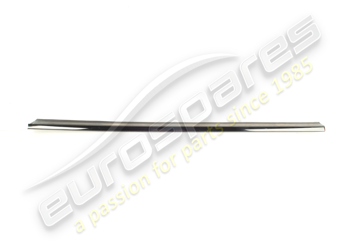 GEBRAUCHT Maserati LINKE ÄUSSERE GLASSCHABERDICHTUNG . TEILENUMMER 82076100 (1)