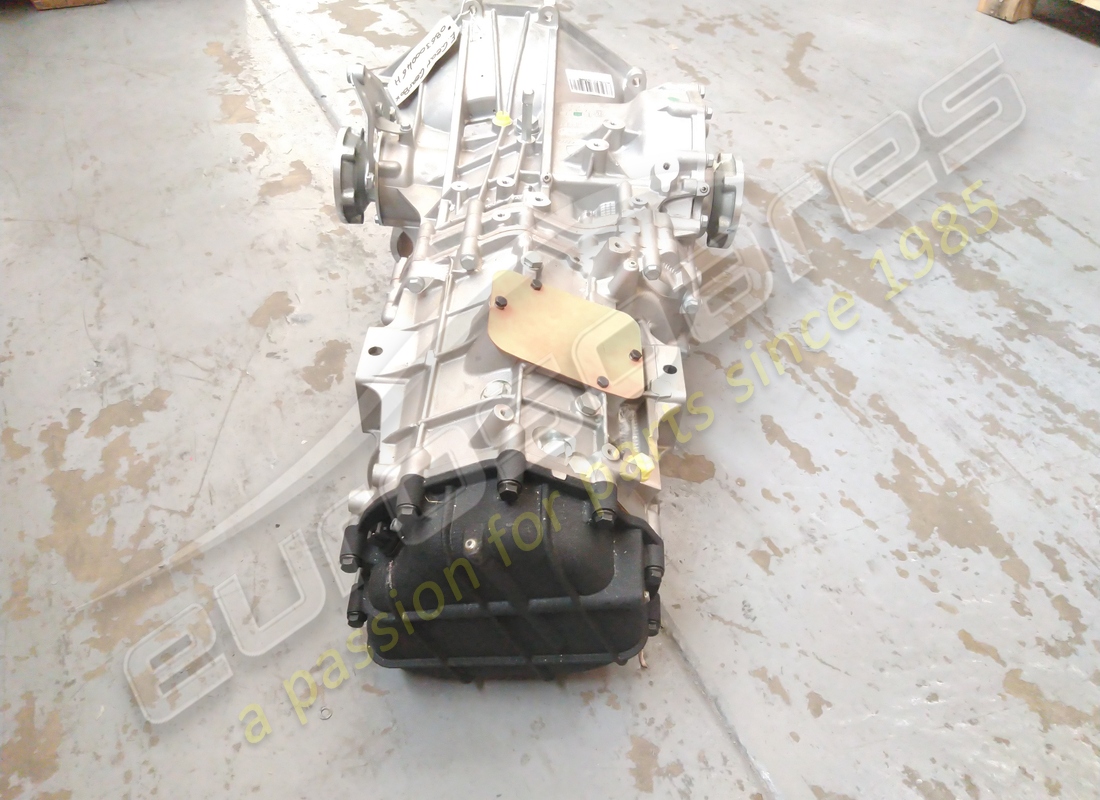 neues (anderes) lamborghini getriebe. teilenummer 086300046h (2)