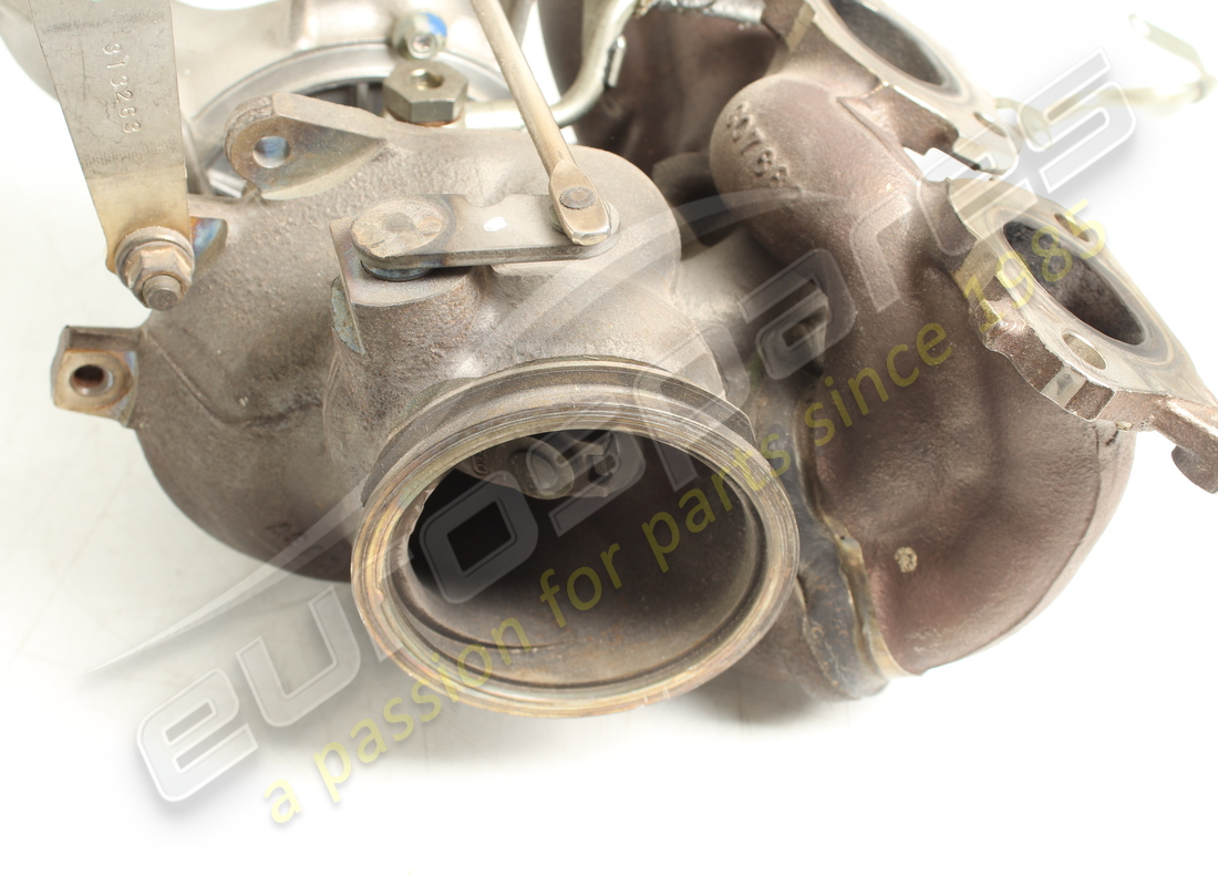 gebrauchter ferrari rechter turbolader. teilenummer 307672 (3)