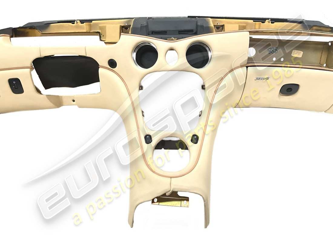 NEUES MASERATI DASHBOARD AVORIO. TEILENUMMER 981000102 (4) neues maserati dashboard avorio. teilenummer 981000102 (4)
