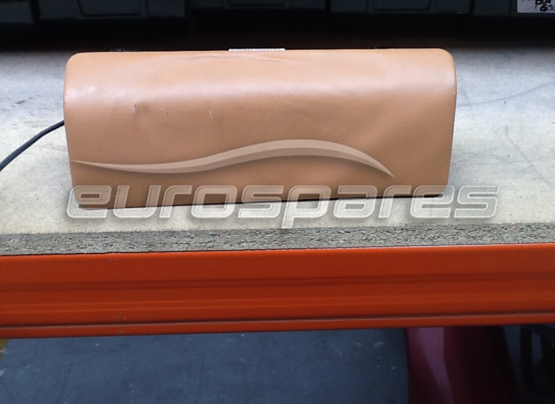 GEBRAUCHTER Maserati BEIFAHRER-SEITENAIRBAG (RECHTSFAHRER). TEILENUMMER 9819006.. (1)