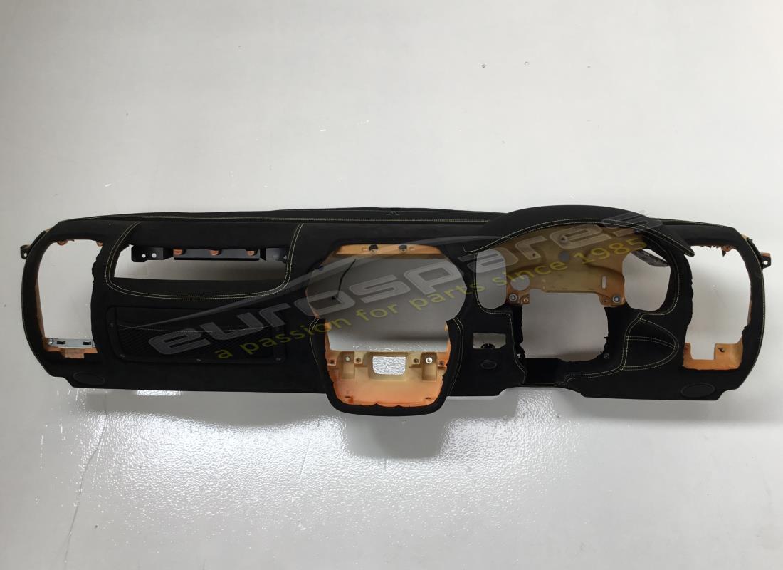 VERWENDET Ferrari DASHBOARD . TEILENUMMER 81328500 (1)