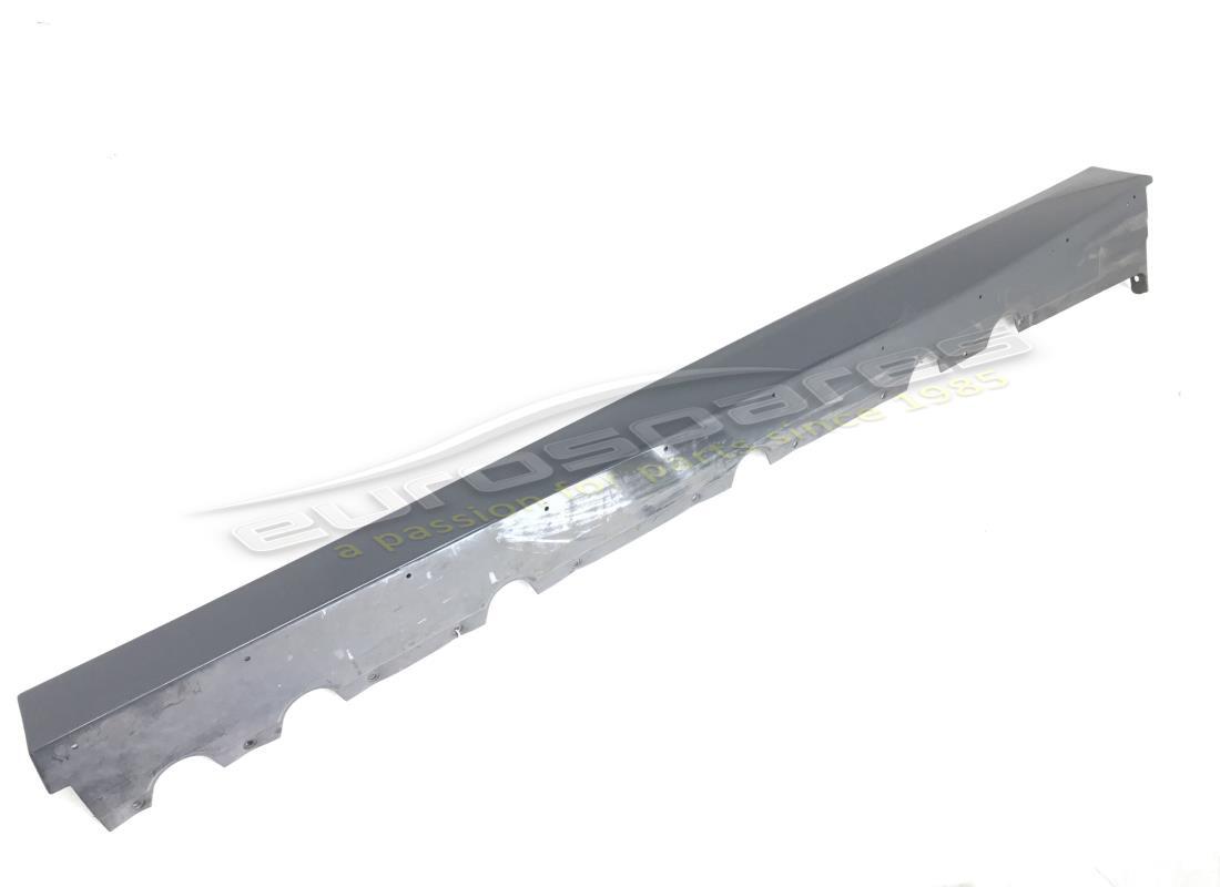 gebrauchte lamborghini schwellerverkleidung. teilenummer 407853563 (1)