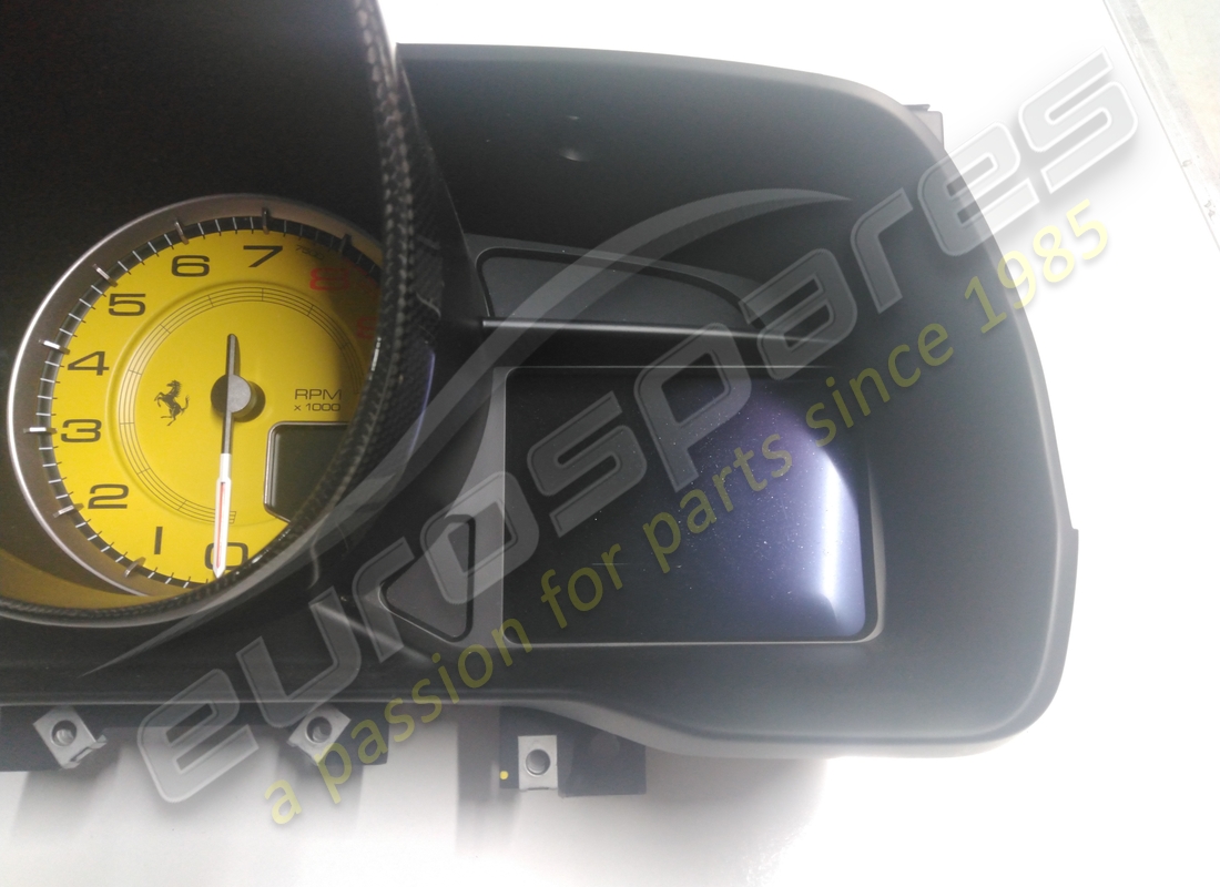 gebrauchte ferrari instrumententafel. teilenummer 863733 (5)