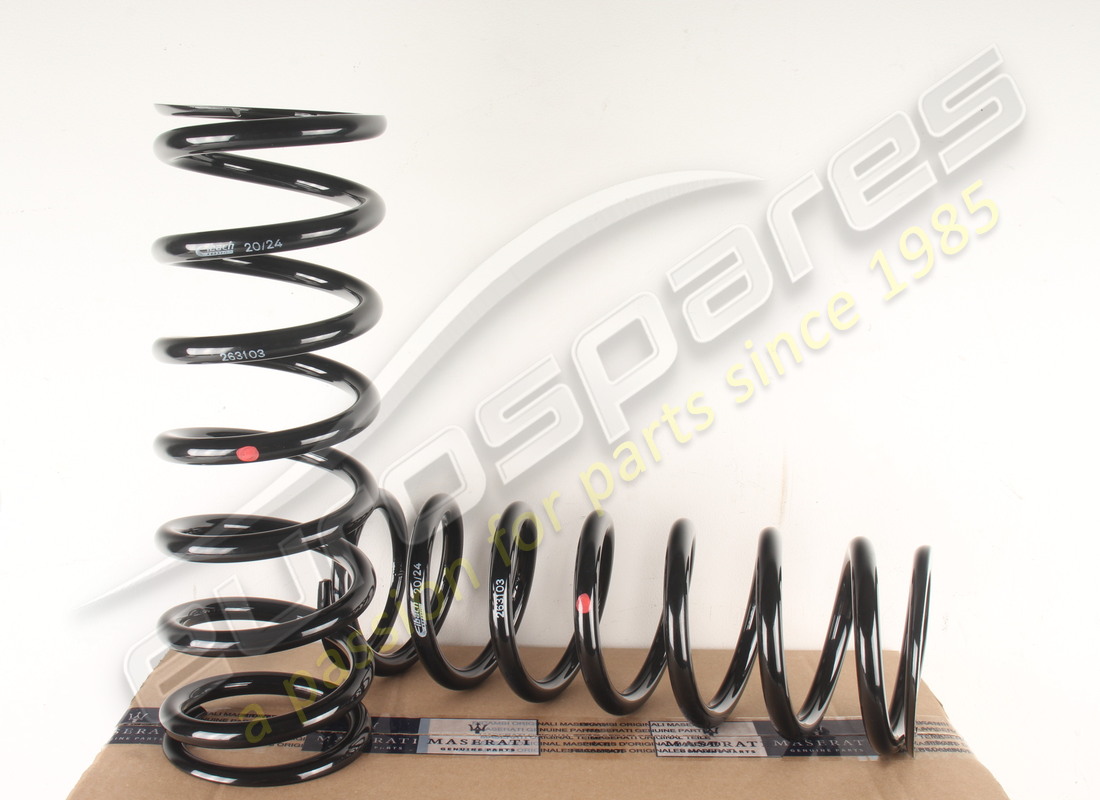 neues maserati vorderfeder-kit. teilenummer 900027815 (2)