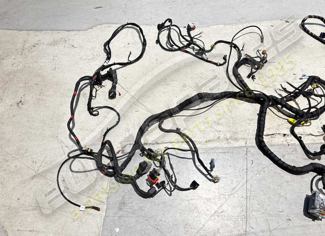 verwendet ferrari hinteres kabel. teilenummer 311971 (3)