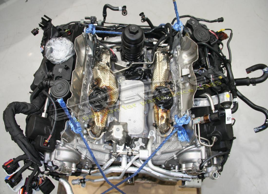 GEBRAUCHTER Lamborghini MOTOR. TEILENUMMER 0P2100021S (1)
