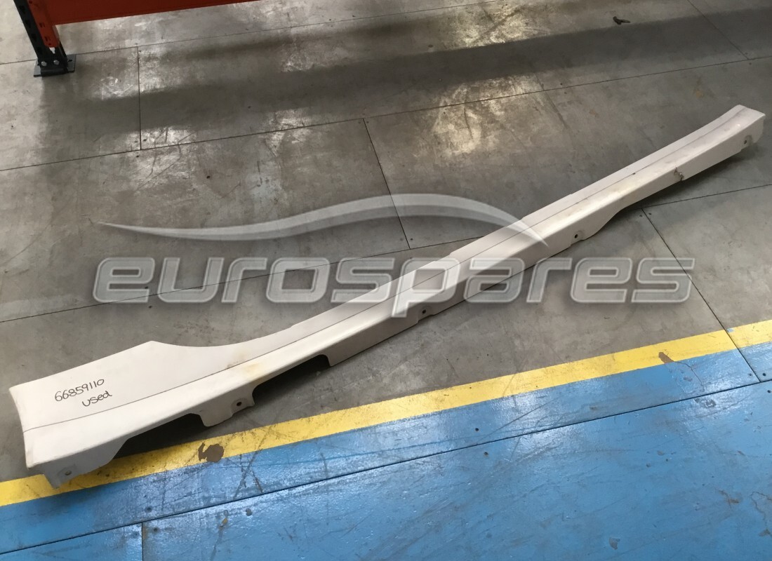 GEBRAUCHT Ferrari SEITENSCHWELLER RECHTS . TEILENUMMER 66859110 (1)