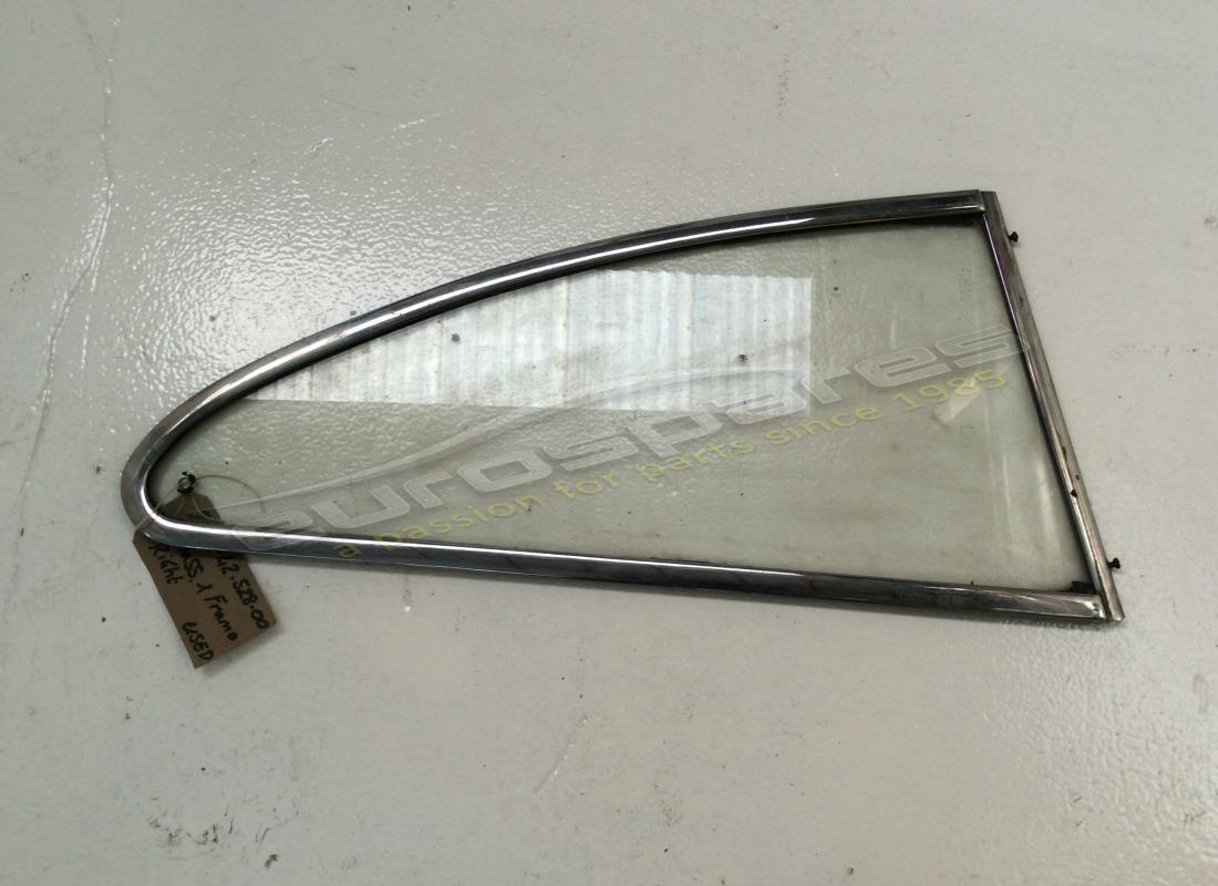 GEBRAUCHT Ferrari HINTERES SEITENFENSTER 330 GT . TEILENUMMER 2424252800 (1)