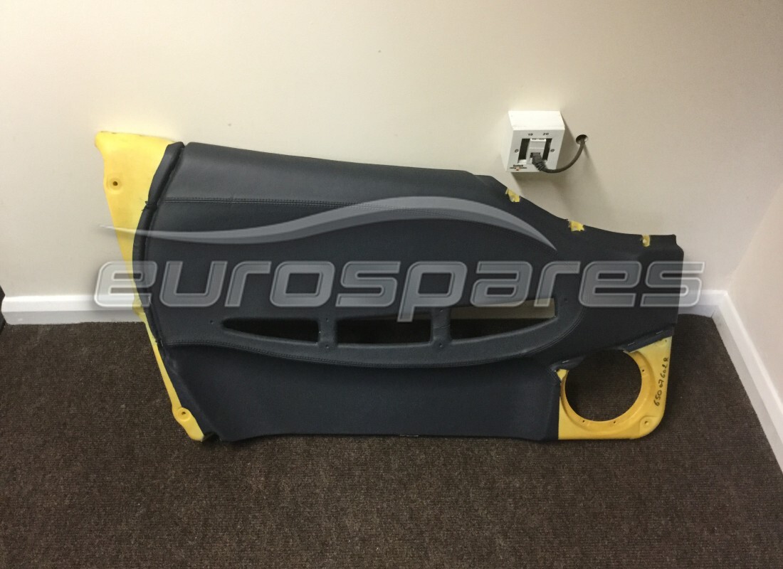 neu ferrari lhd lh türverkleidung dk blau 3282. teilenummer 65007602 (1)