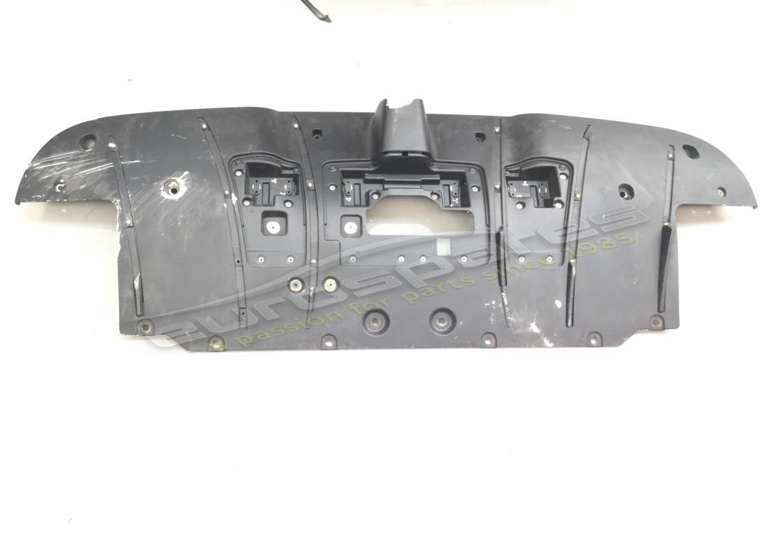 VERWENDET Ferrari DIFFUSOR . TEILENUMMER 872070 (1)