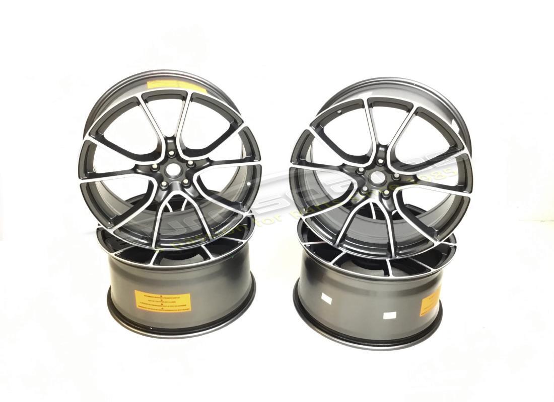 neu ferrari radsatz (geschmiedet, mehrspeichen, diamantpoliert) 20 zoll. teilenummer 70003879 (1)