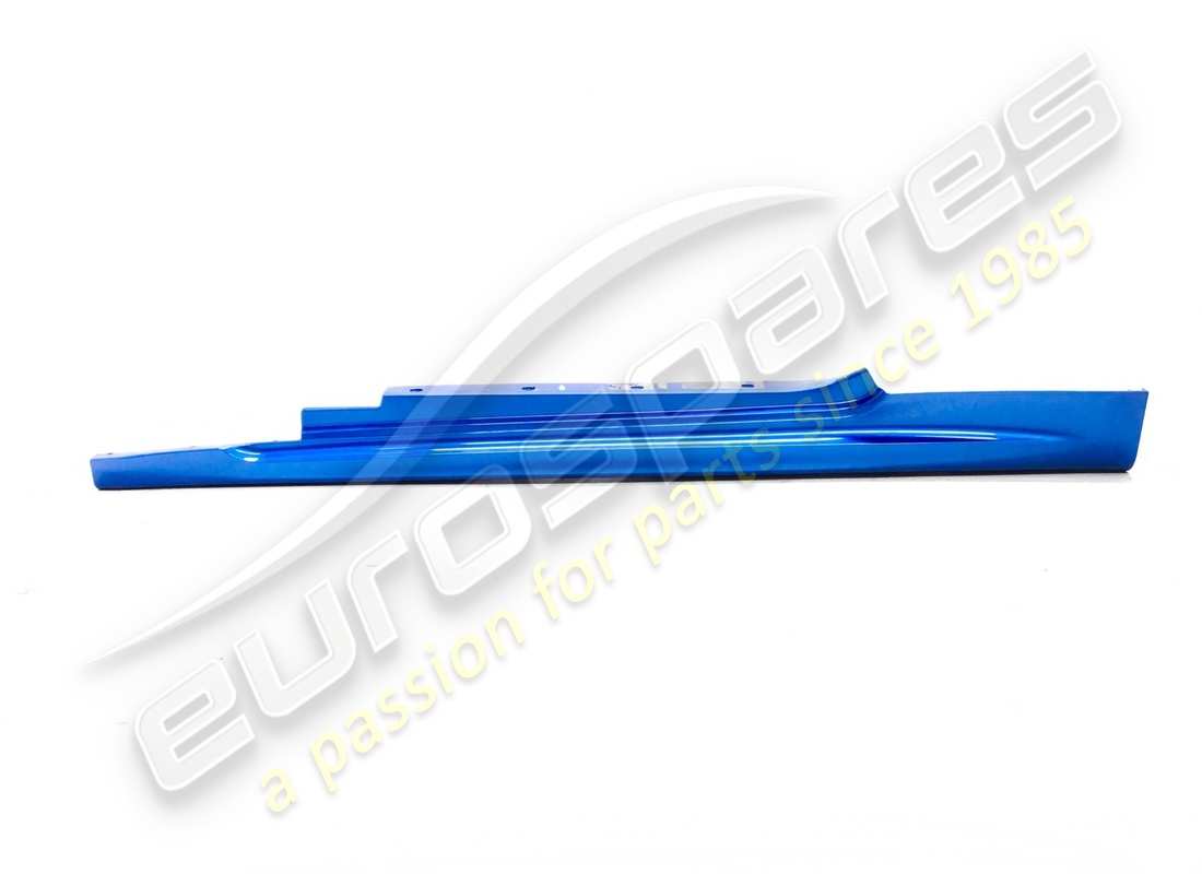 GEBRAUCHT Maserati LINKE SEITENSCHÜRZE. TEILENUMMER 980145474 (1)