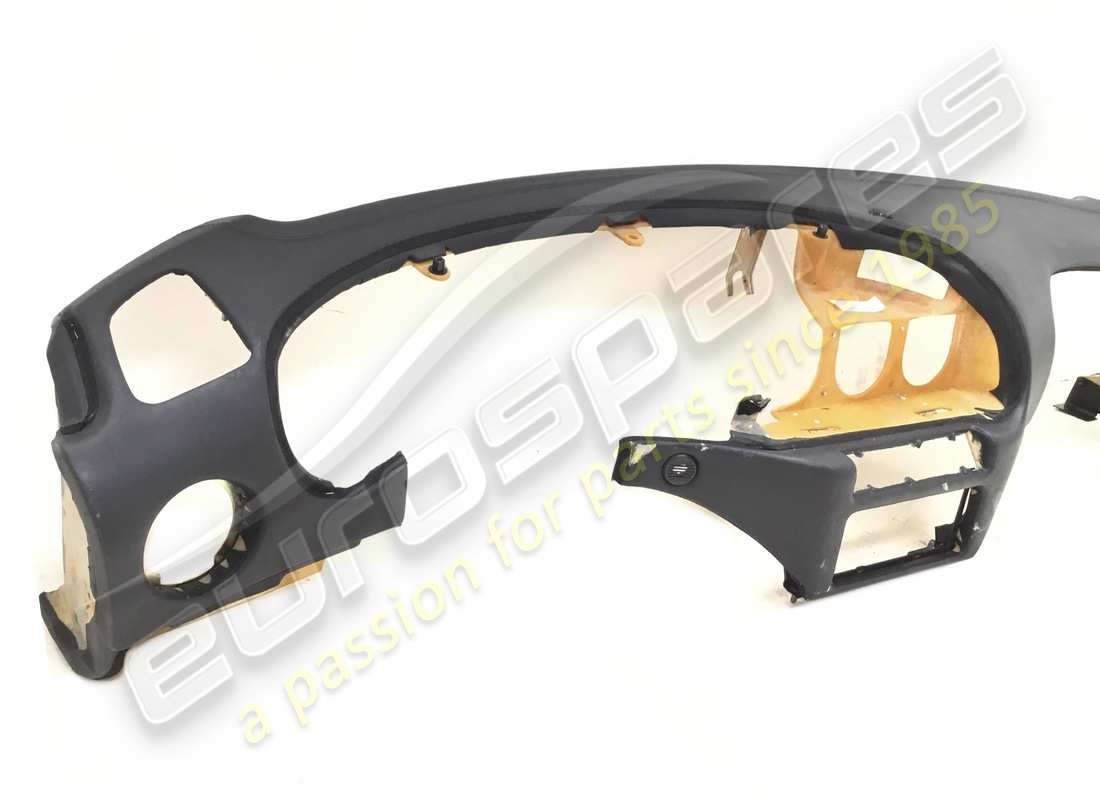 gebraucht ferrari armaturenbrett-baugruppe in schwarz vm8500. teilenummer 64758300 (2)