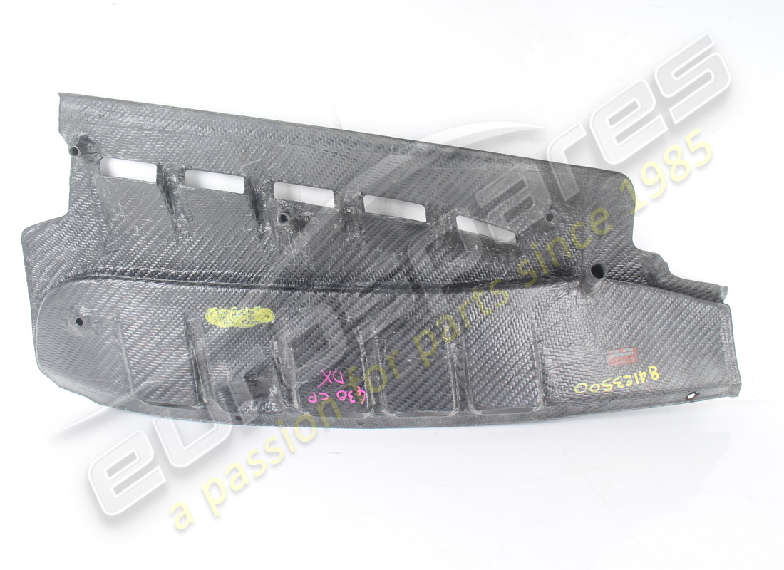 GEBRAUCHT FERRARI RECHTE FRONTPLATTE. TEILENUMMER 80122500 (4) gebraucht ferrari rechte frontplatte. teilenummer 80122500 (4)